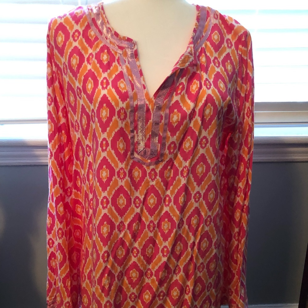 Pretty blouse, tunic like (longer) size M